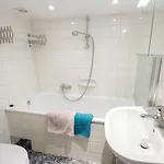 Renate Haus Kmb Seeappartement Am Ossiacher See, Hallenbad, Skiarena Gerlitzen