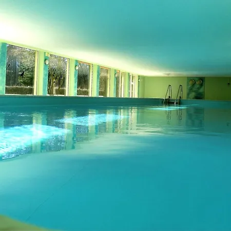 Renate Haus Kmb Seeappartement Am Ossiacher See, Hallenbad, Skiarena Gerlitzen * Боденсдорф