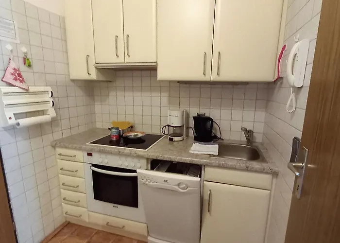 Renate Haus Kmb Seeappartement Am Ossiacher See, Hallenbad, Skiarena Gerlitzen * Bodensdorf